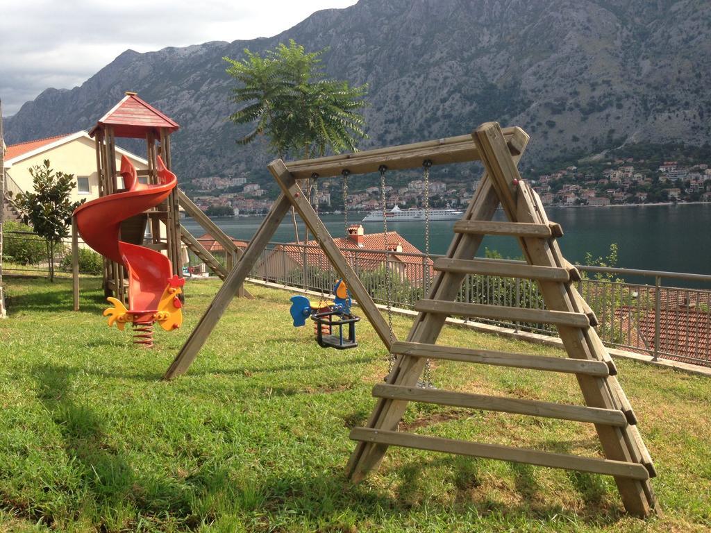 Apartment Fjord Waterfront Kotor Luaran gambar