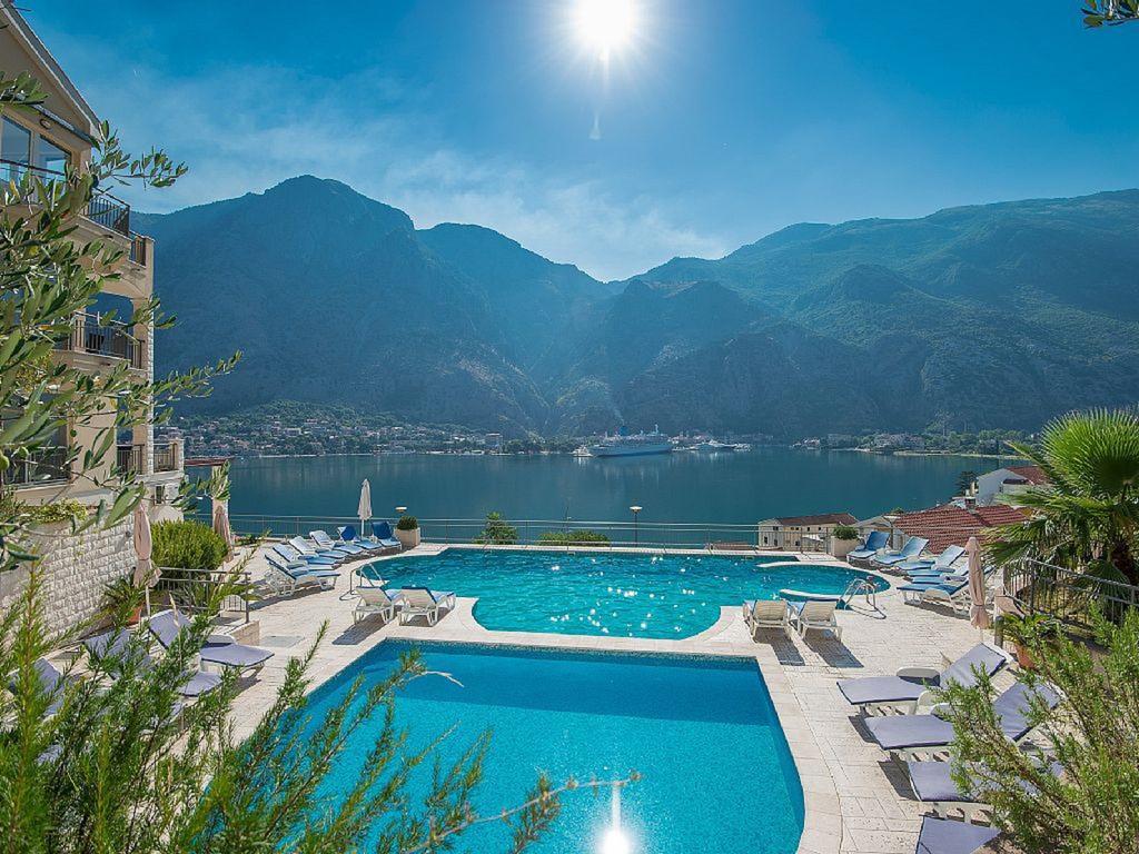 Apartment Fjord Waterfront Kotor Luaran gambar