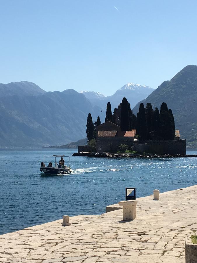 Apartment Fjord Waterfront Kotor Luaran gambar